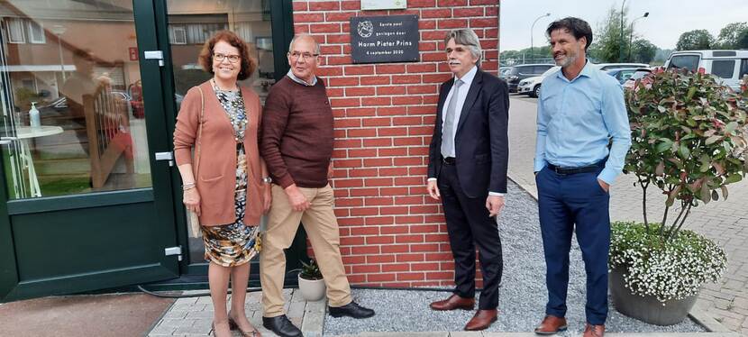 Opening manege Biessum